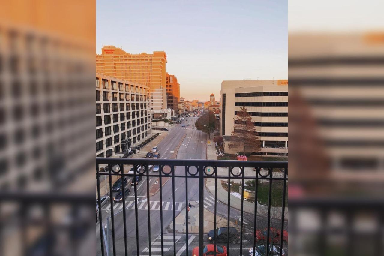 A Prime Plaza Location, Luxury Home And A Well-Appointed Building With Amenities 101 Kansas City Luaran gambar